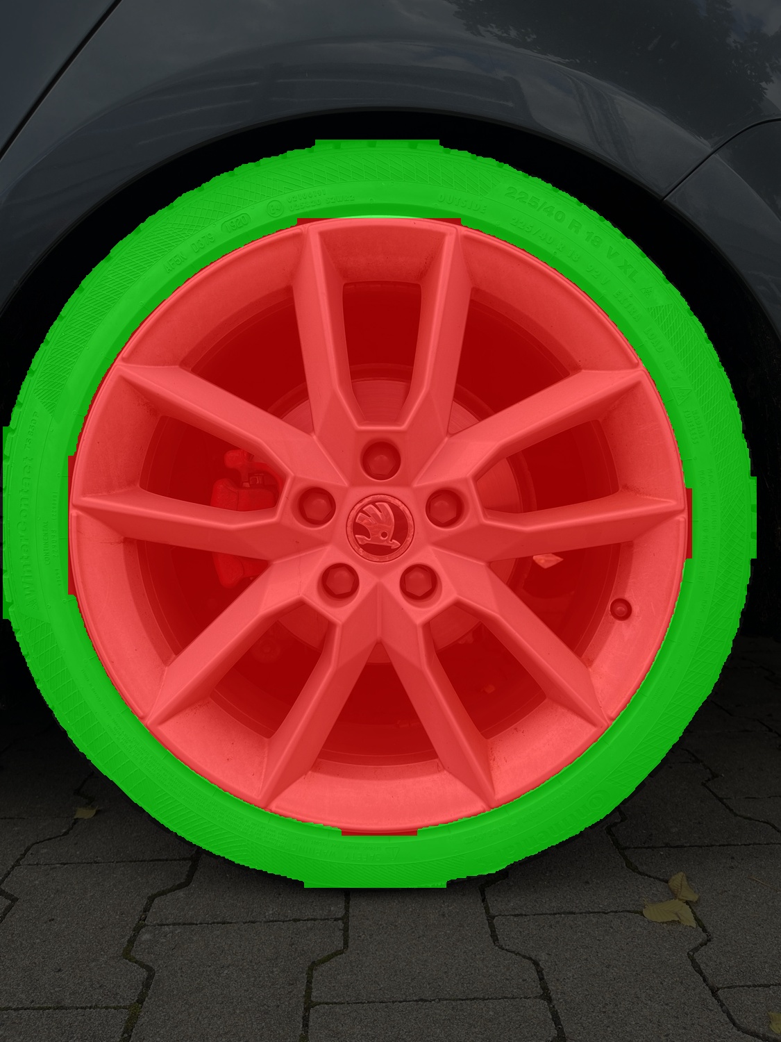 Tire and rim detection